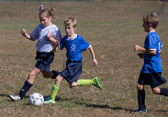 Soccer101516-19