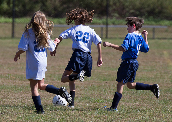 Soccer101516-13