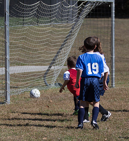 Soccer101516-9
